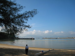 青山湾泳滩
